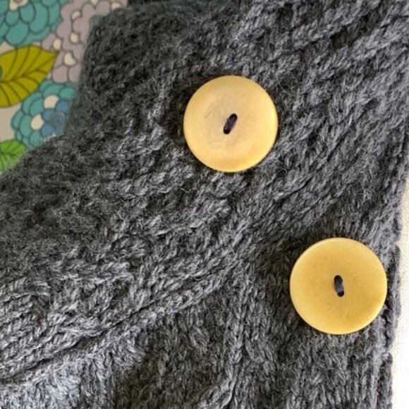 Shannon Woolen Mills Grey Merino Woo lAran Fisherman Cardigan Size:M - Picture 11 of 12